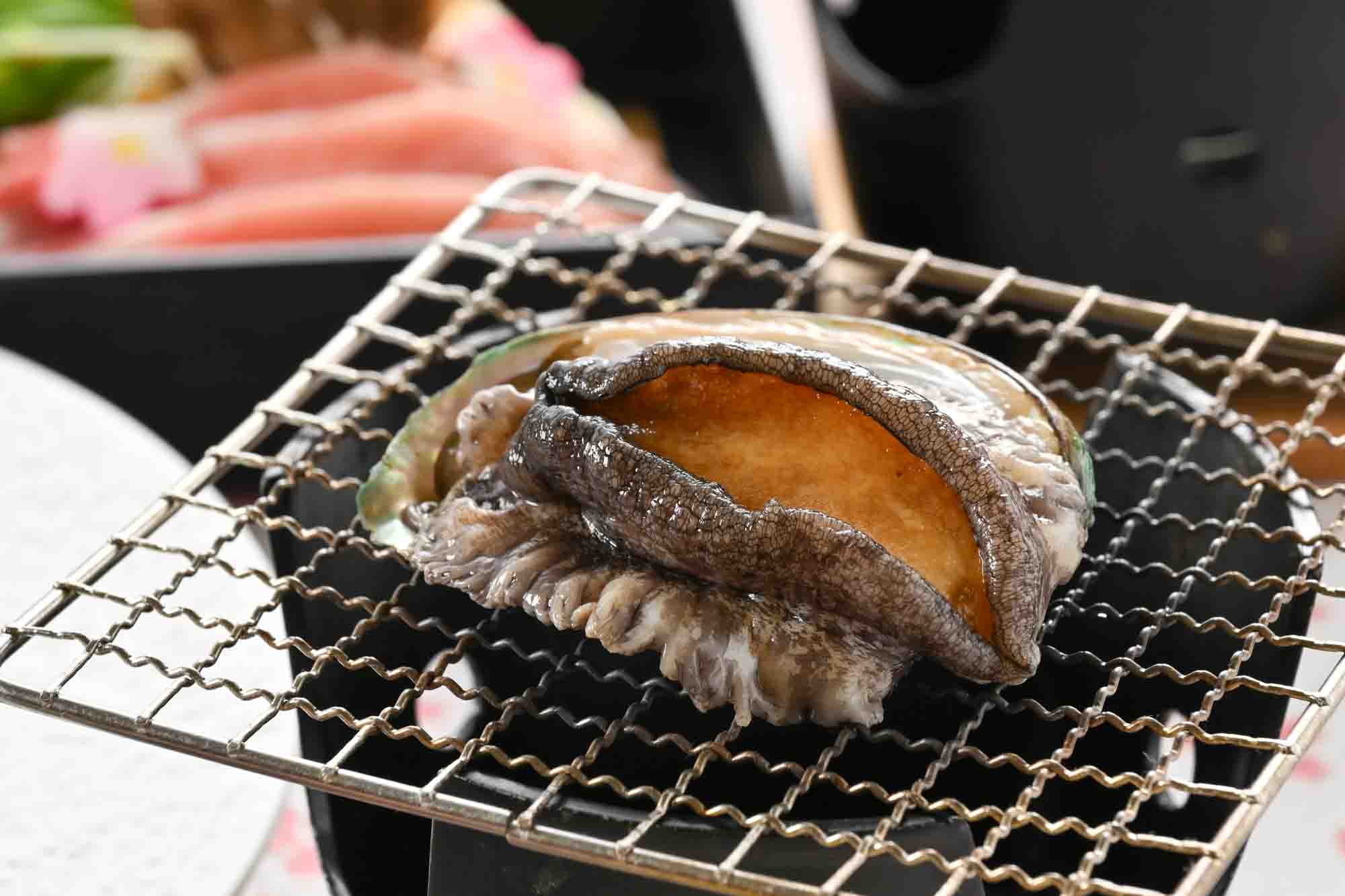 夕食　春の基本会席　焜炉