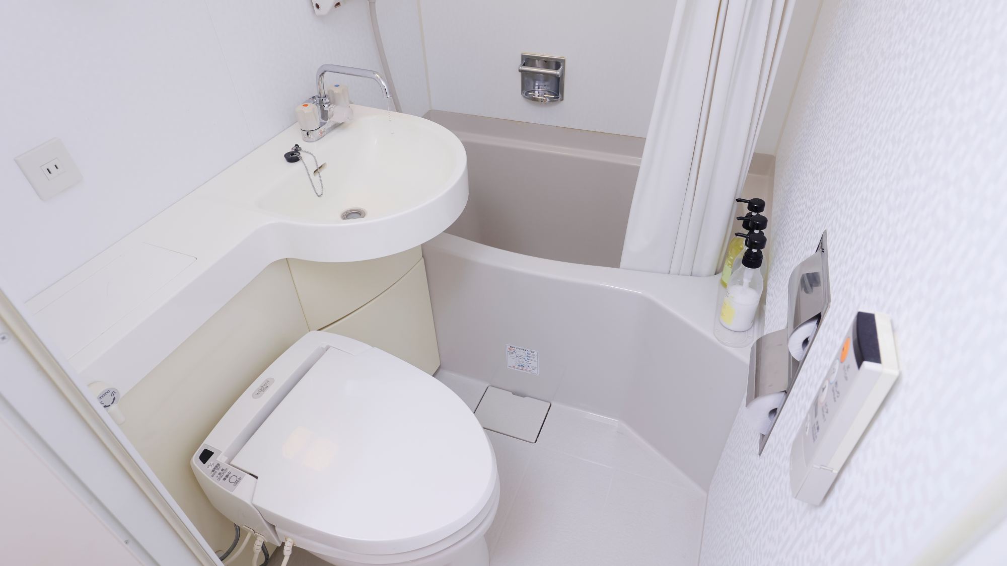 *【バストイレ一例】ユニットバスとセパレートタイプがあります