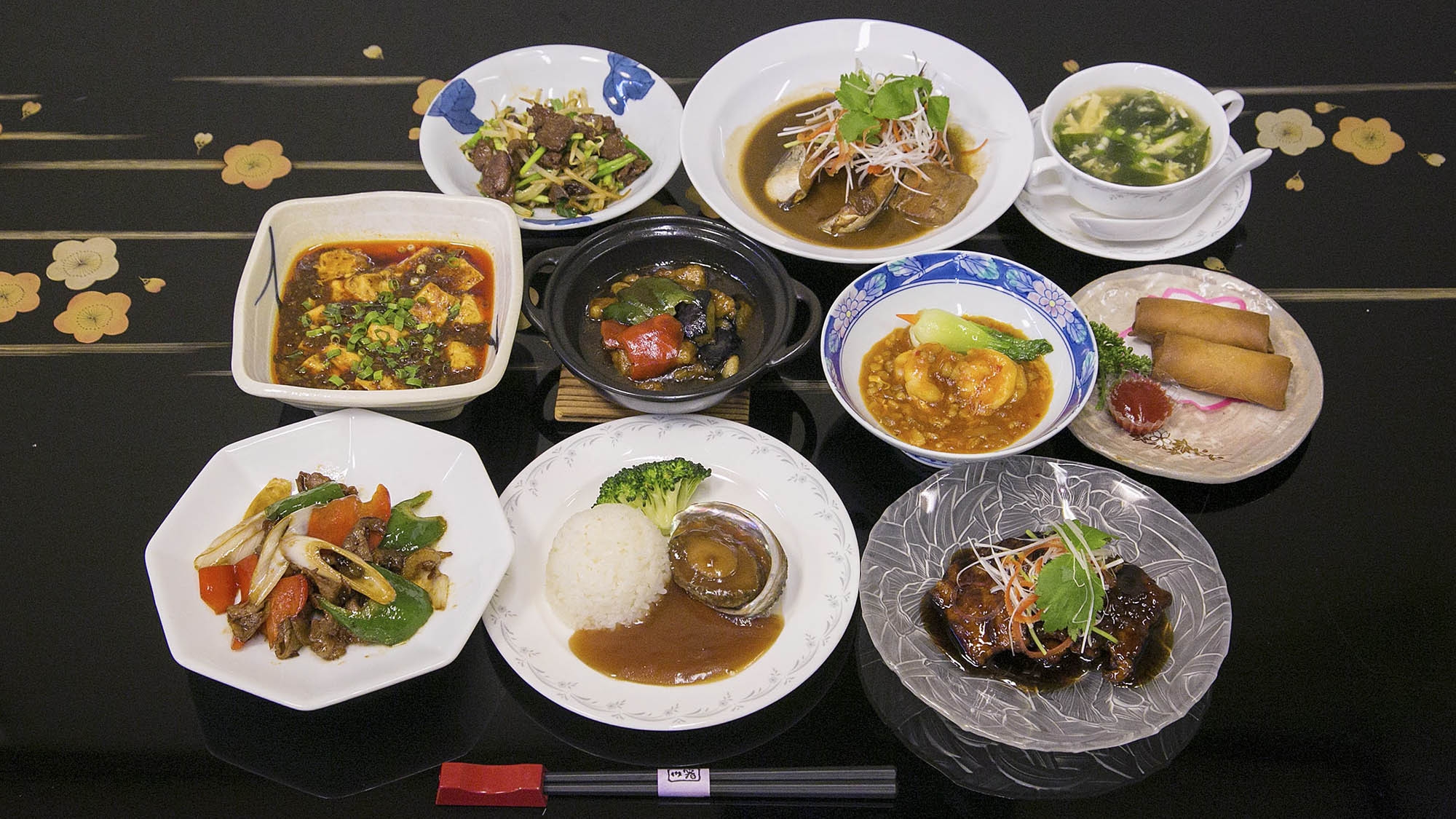 【楽天スーパーSALE】5％OFF〈二食付きプラン〉本場四川の料理人による、ジビエ鹿肉中華コース