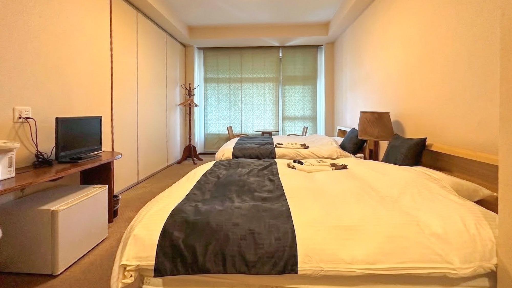 ・【新館：3F・I】ツインベッドルーム+和室+バルコニー付（禁煙）