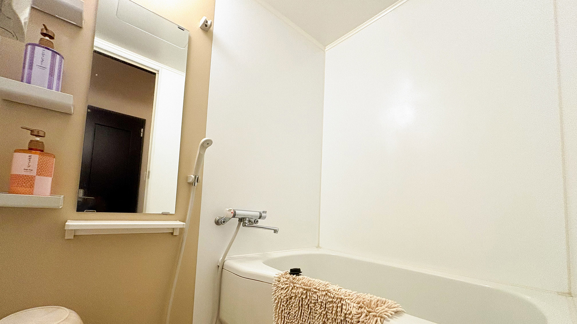 ・【H　新館3F　ツインベッドルーム】バスルームにシャンプー・コンディショナー・ボディーソープを完備