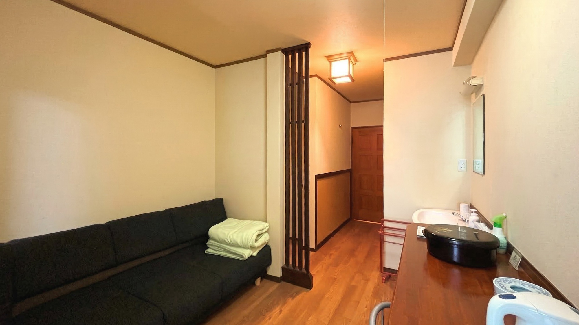 ・【本館：1F・Q】和室6帖（喫煙）