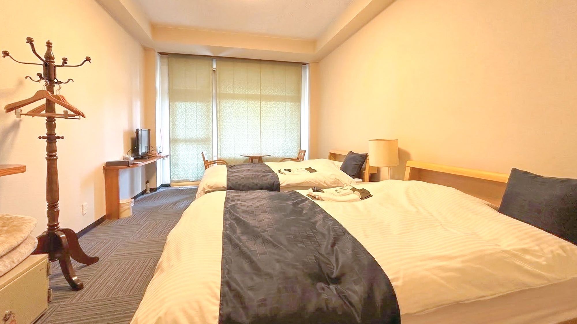 ・【新館：3F・H】ツインベッドルーム（禁煙）