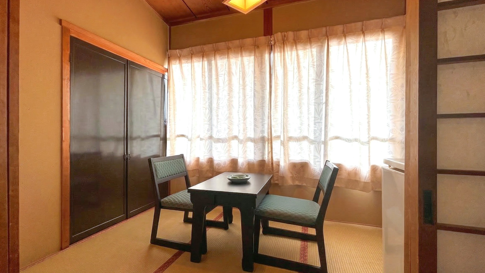 ・【別館：2F・Y】和室8帖+和室3帖（喫煙）