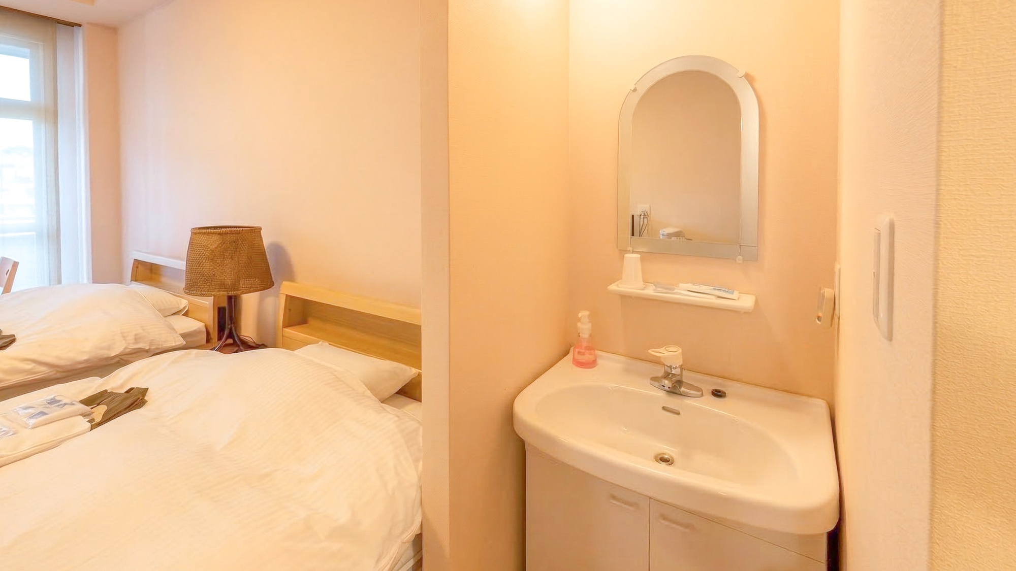 ・【新館：3F・I】ツインベッドルーム+和室+バルコニー付（禁煙）