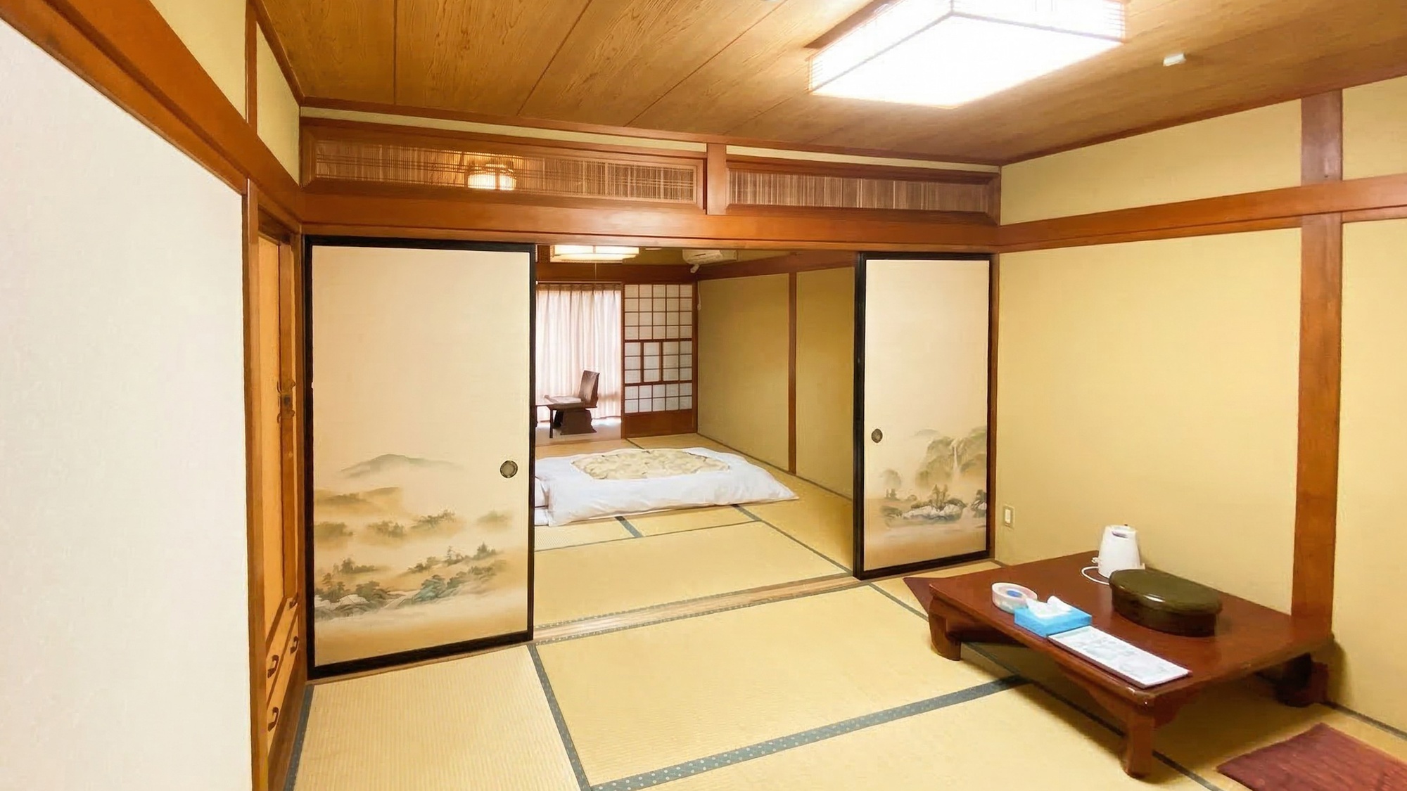 ・【本館：1F・P】和室8帖+和室（喫煙）