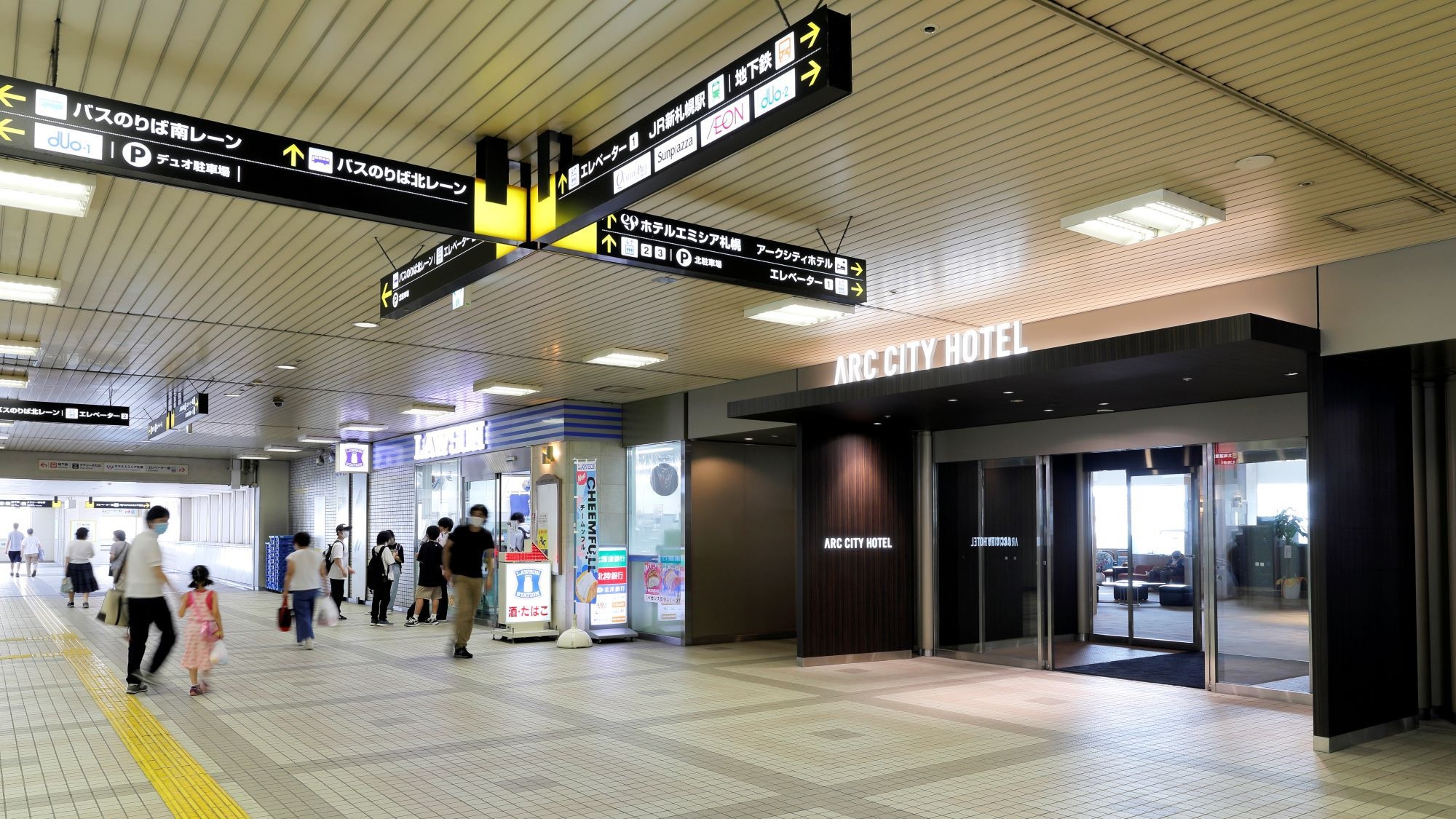 【楽天月末セール】雨の日も快適☆ＪＲ・地下鉄新札幌駅直結のダブルアクセス！！【禁煙】食事なし