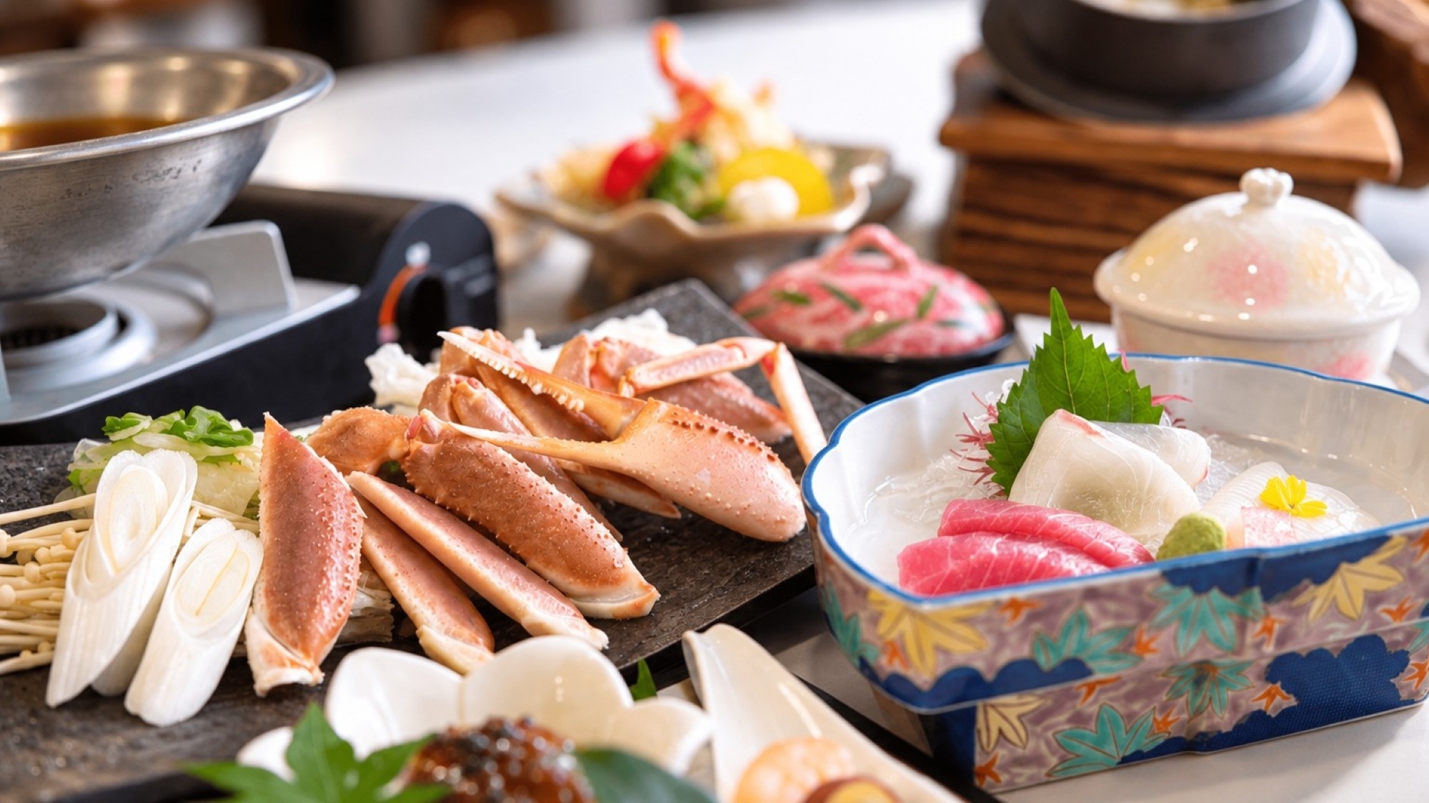 蟹すき鍋・蟹グラタン・蟹釜飯、３品で「蟹」を味わうプラン