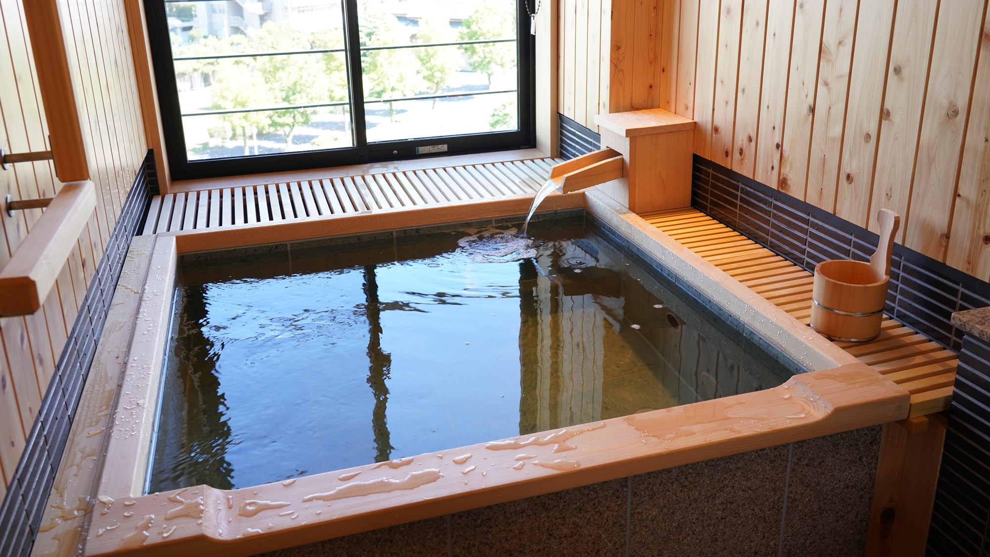新■温泉半露天風呂付特別室■最上階琵琶湖一望「月あかり」禁煙