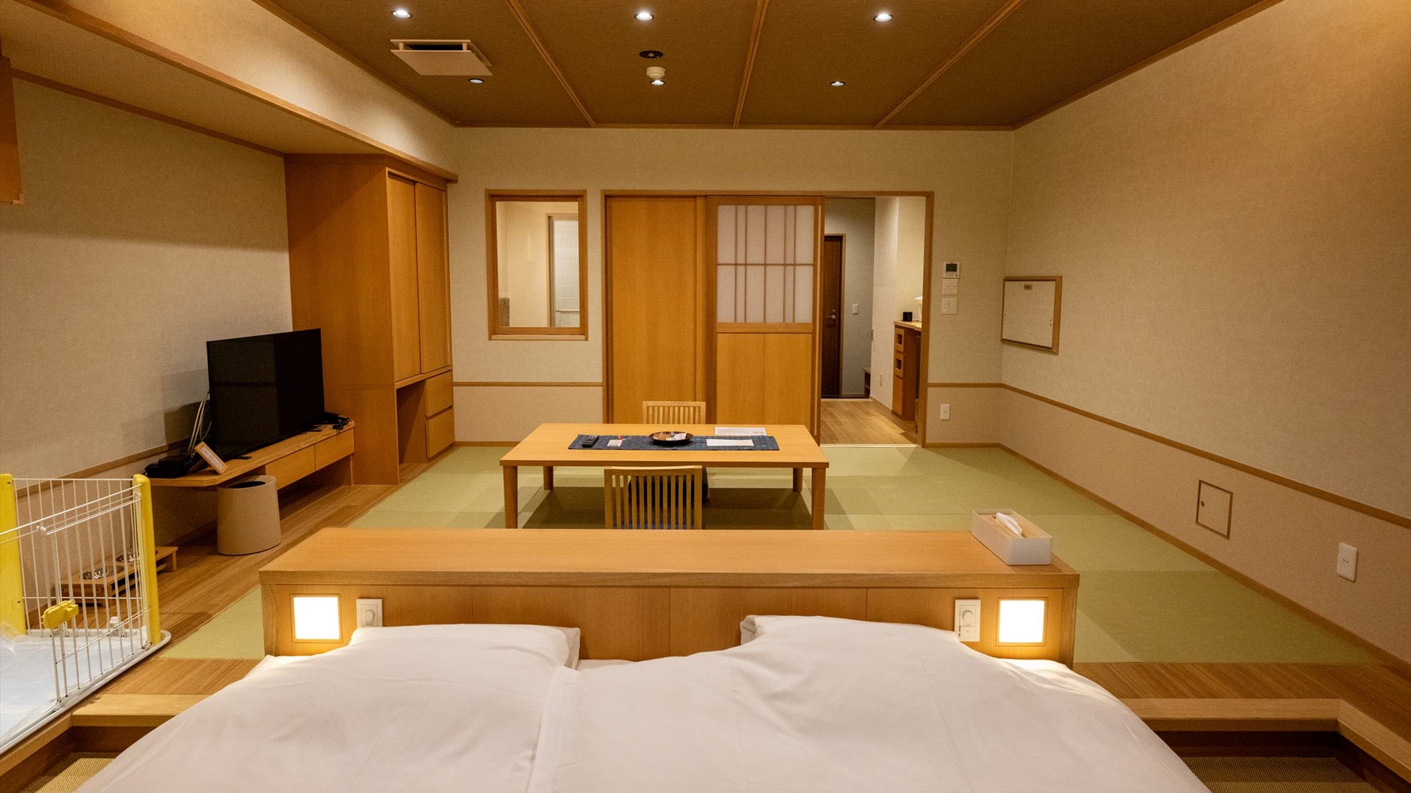 ワンちゃん温泉風呂付「こぎく」朝夕部屋食・プロジェクター完備