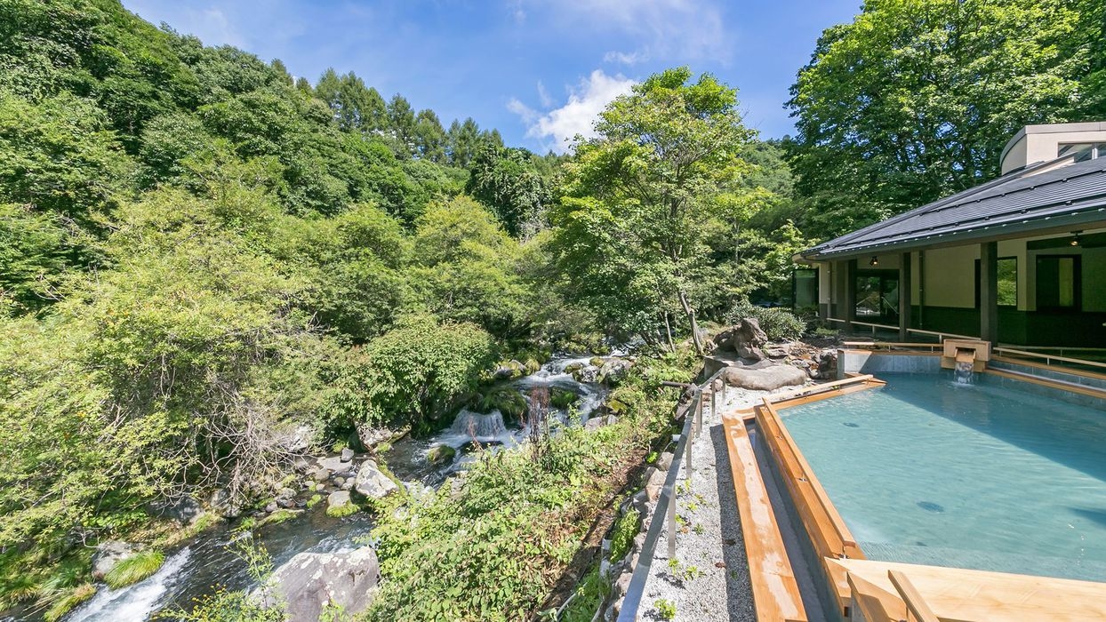 【本格謎解き×温泉×ビュッフェ】迷宮へようこそ★隠された秘密に挑む＿＜謎解き付＞1泊2食ビュッフェ♪