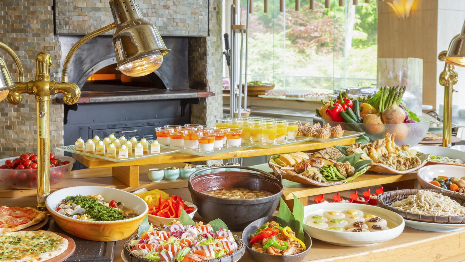 【オリジナルお菓子付き】滝の湯プライベートブランド商品で旅の思い出を！1泊2食ビュッフェプラン♪