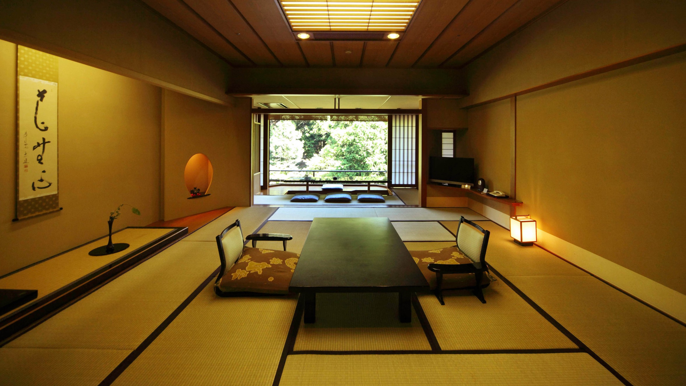 曙・芙蓉 和室／12.5畳