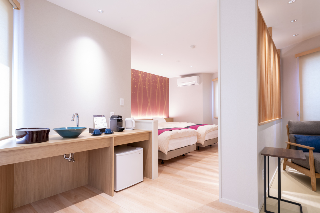 【信濃邸・深シ山】天下の名湯「真湯」風呂付ツインルーム