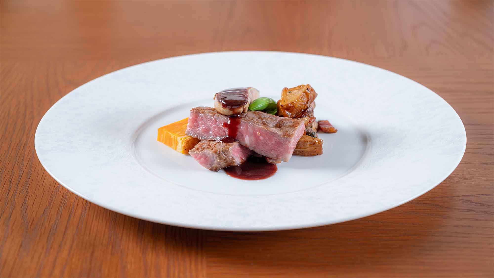 【Rikka - スノーマン -】磐田のテロワールを五感で味わう、至福のフレンチステイ（夕朝食付き）