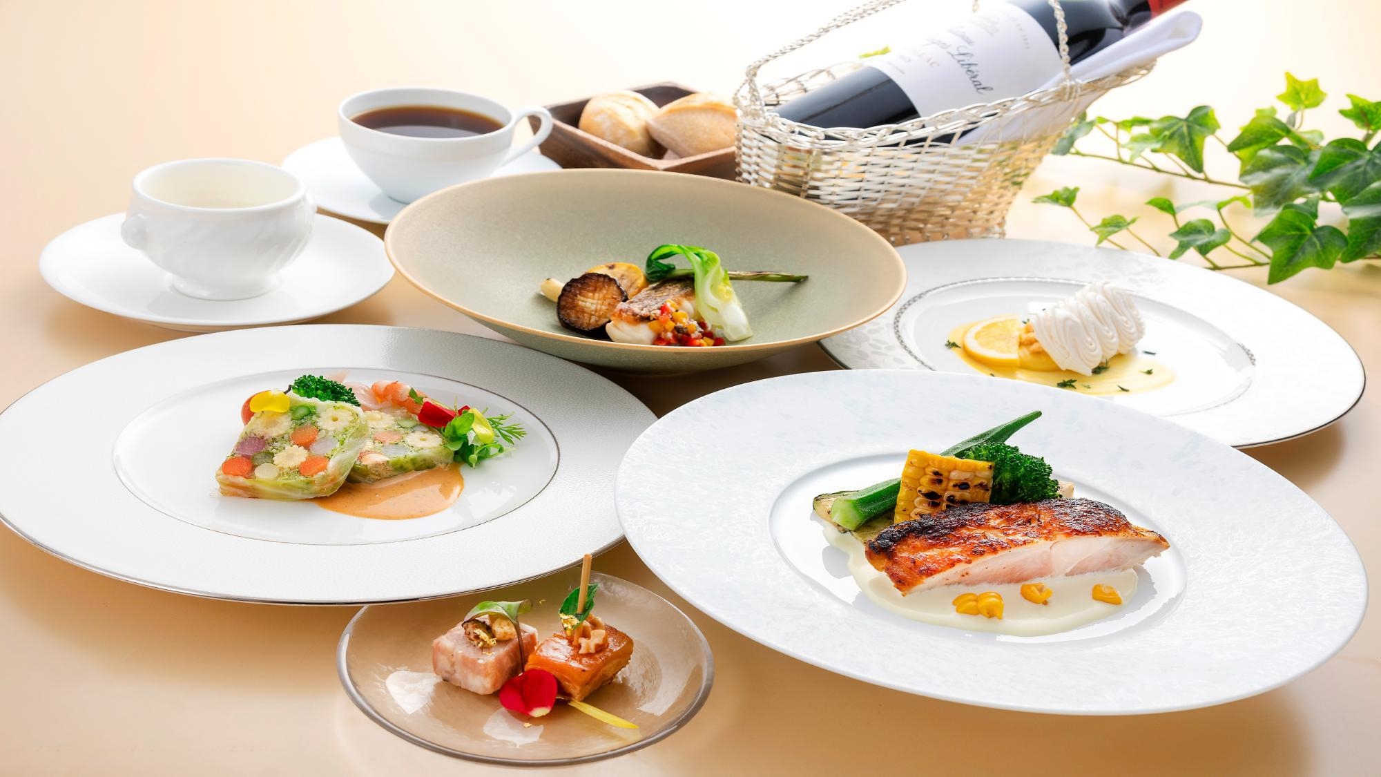 【Rikka -Standard】磐田のテロワールを五感で味わう、至福のフレンチステイ（夕朝食付き）