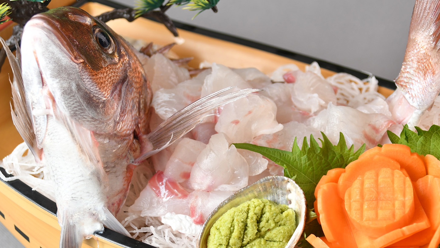2026【グレードアップ】老舗旅館の定番料理〜お料理グレードアップで贅沢な旅を〜【１泊２食付】