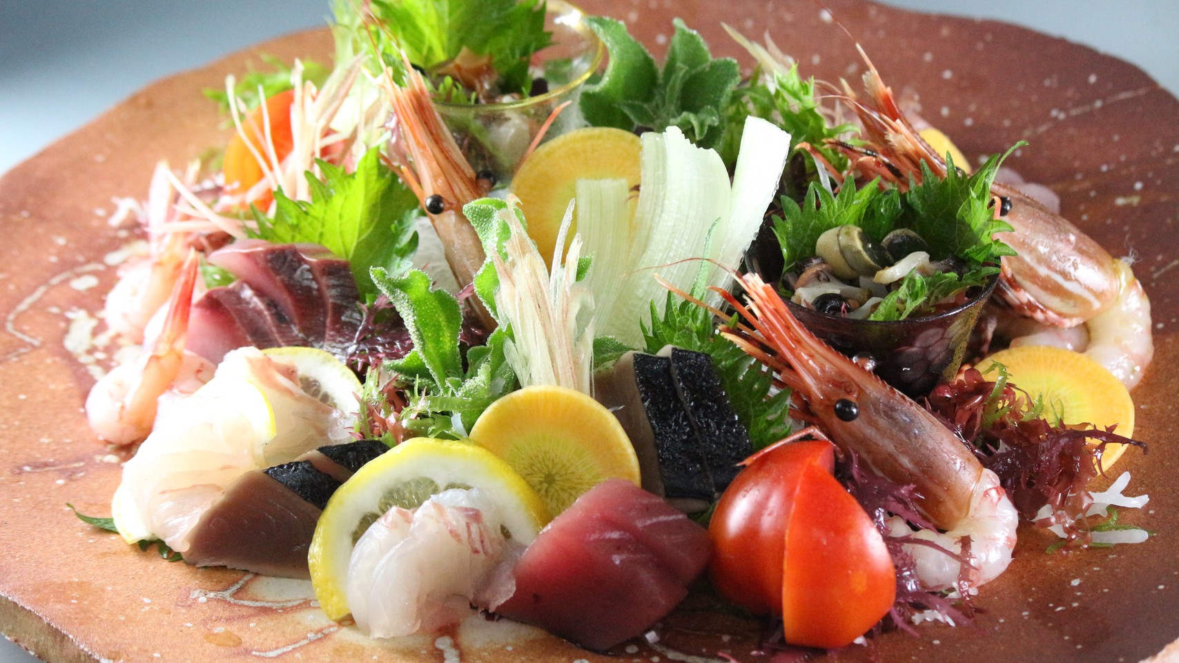 【日帰り昼食】老舗料理旅館の満腹基本会席【期間限定6月〜7月上旬まで】