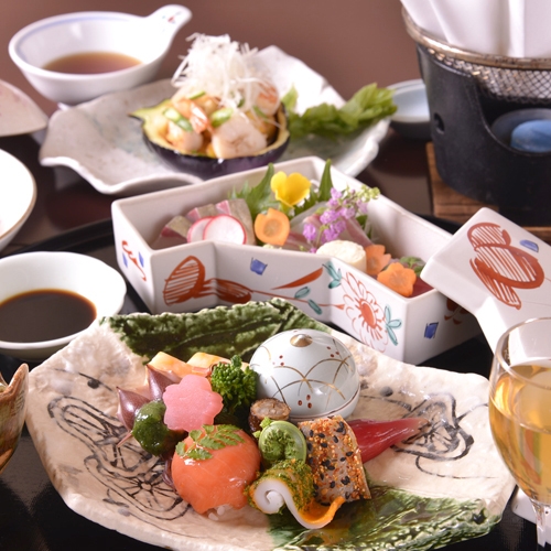 ★早割21日★　【1泊2食付】　早めの予約がお得♪　祇園祭と京風懐石料理で京都を満喫しよう♪