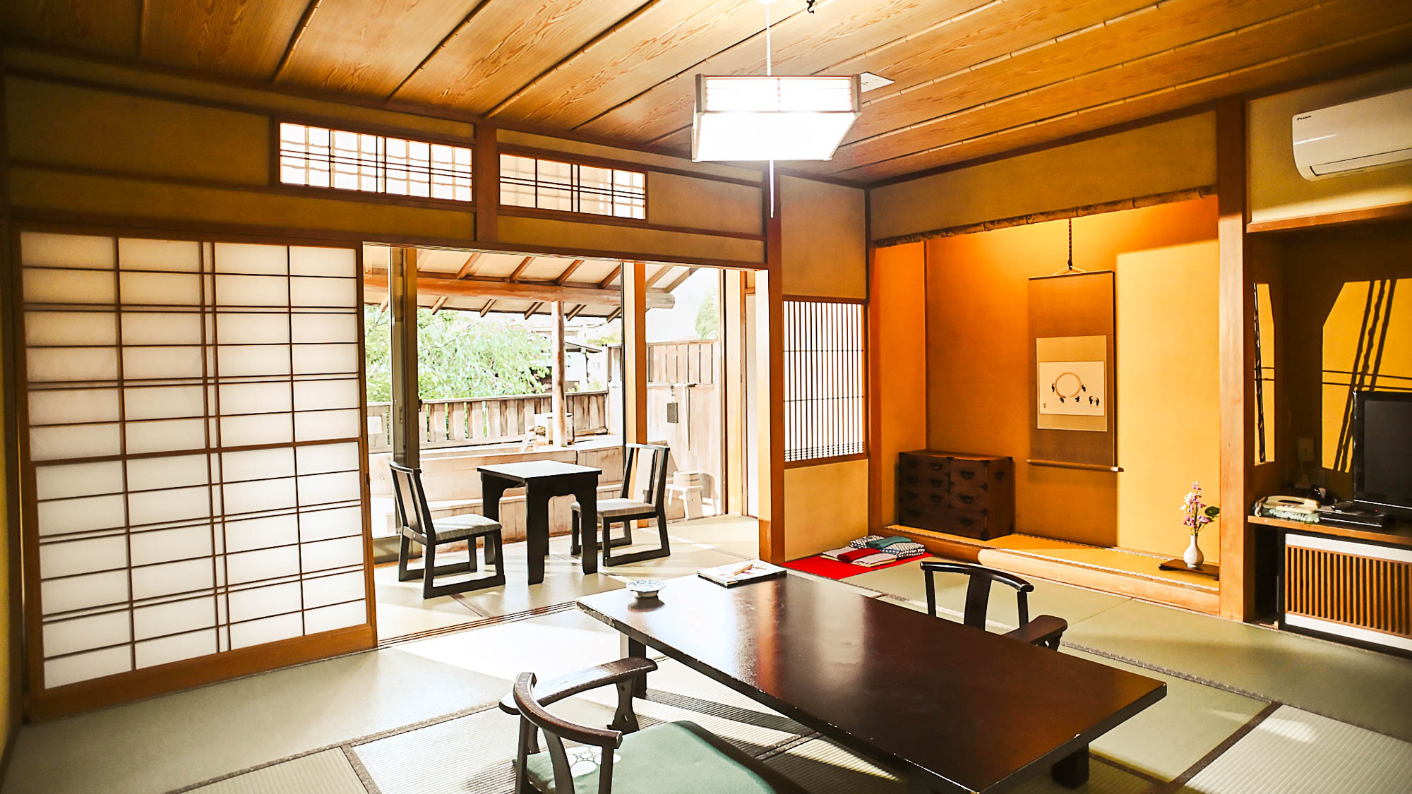 和室10畳（露天風呂・トイレ付）※眺望は望めません