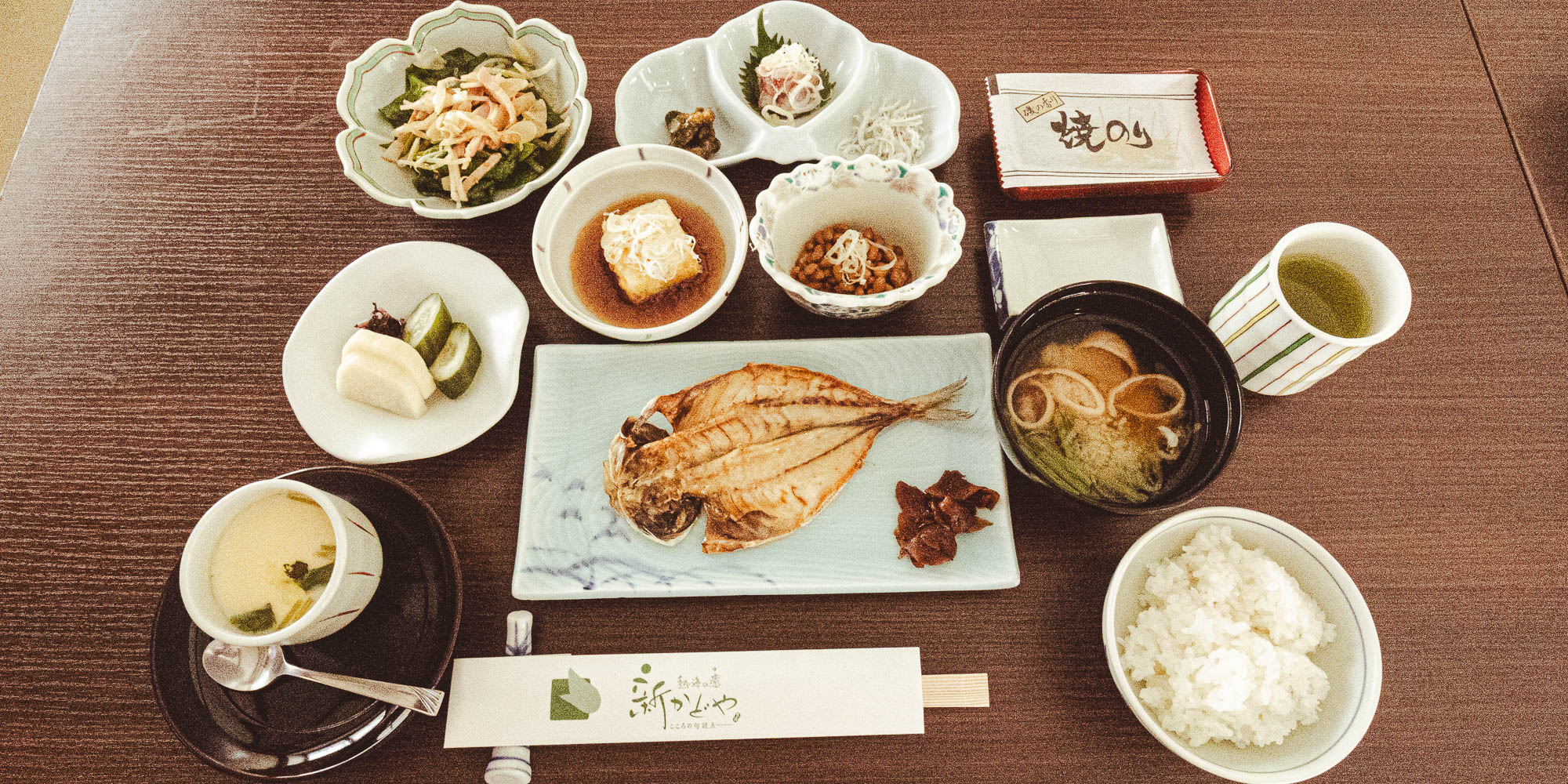 朝食一例／体がほっと目覚める和定食をごゆっくりお召し上がりください