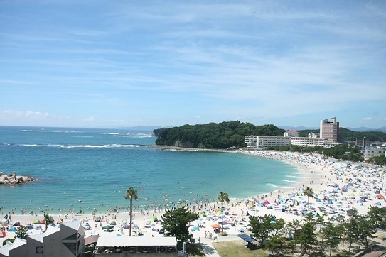 【70周年】【浜水晶特別室×レストラン×温泉かけ流し】夕食はレストランでなごみ会席／和