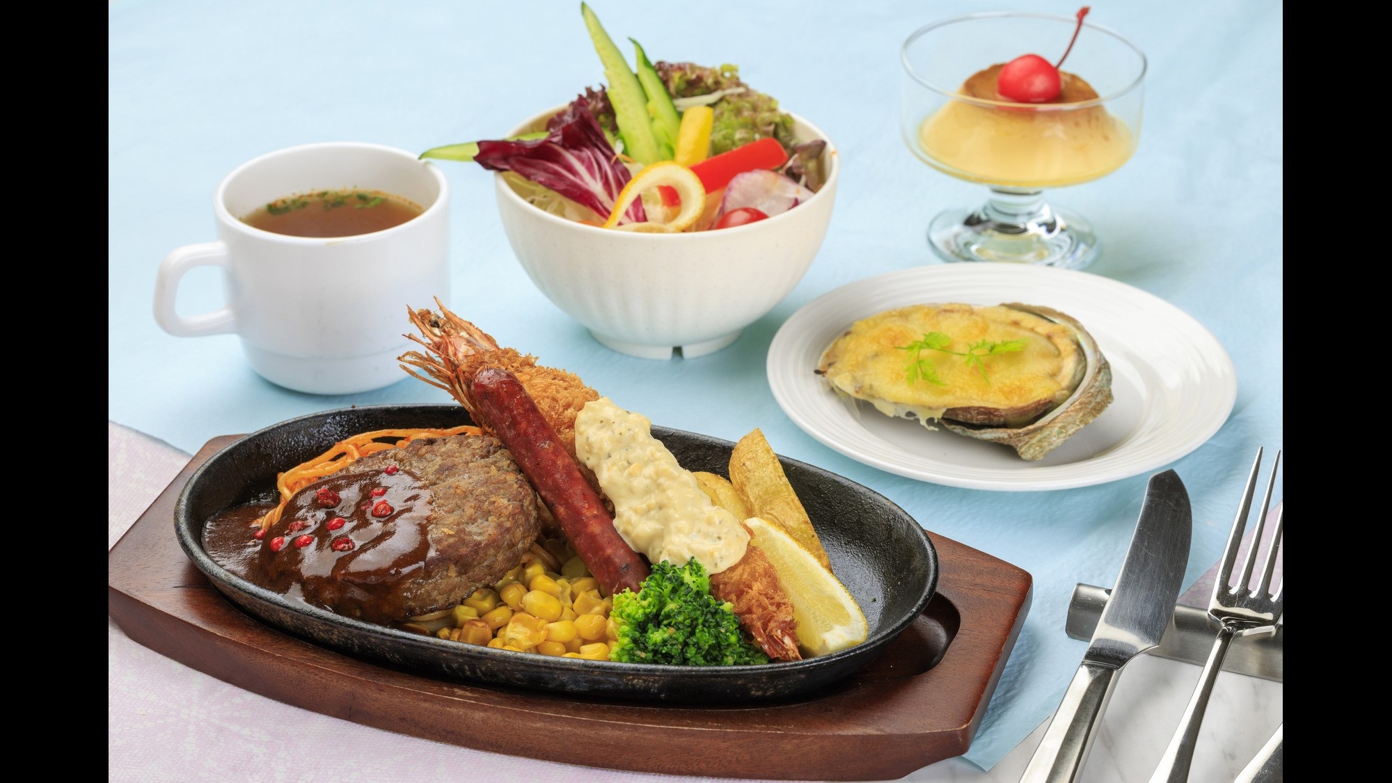 【大人のお子様ランチ】熊野牛ハンバーグ・鹿肉ソーセージなど和歌山グルメ満載＜レストラン＞