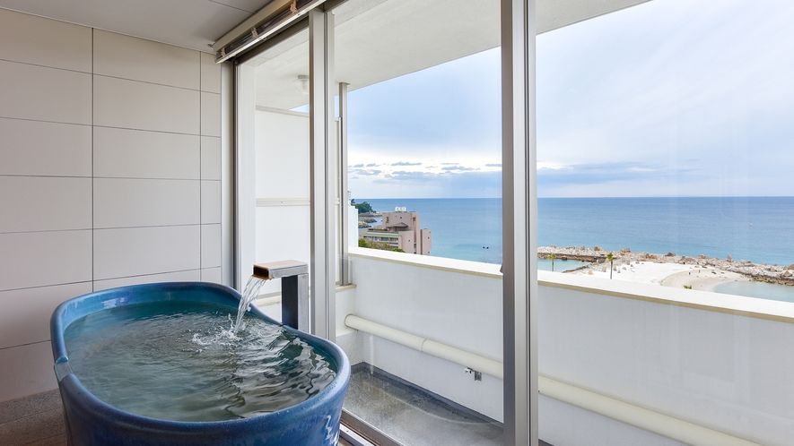 *【露天風呂付客室（浜水晶）・和室】完全プライベート空間で露天風呂の温泉をお愉しみください。