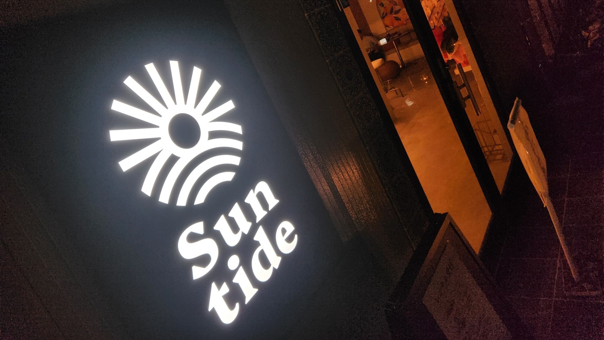 Suntide Cafe & Bar Shirahama