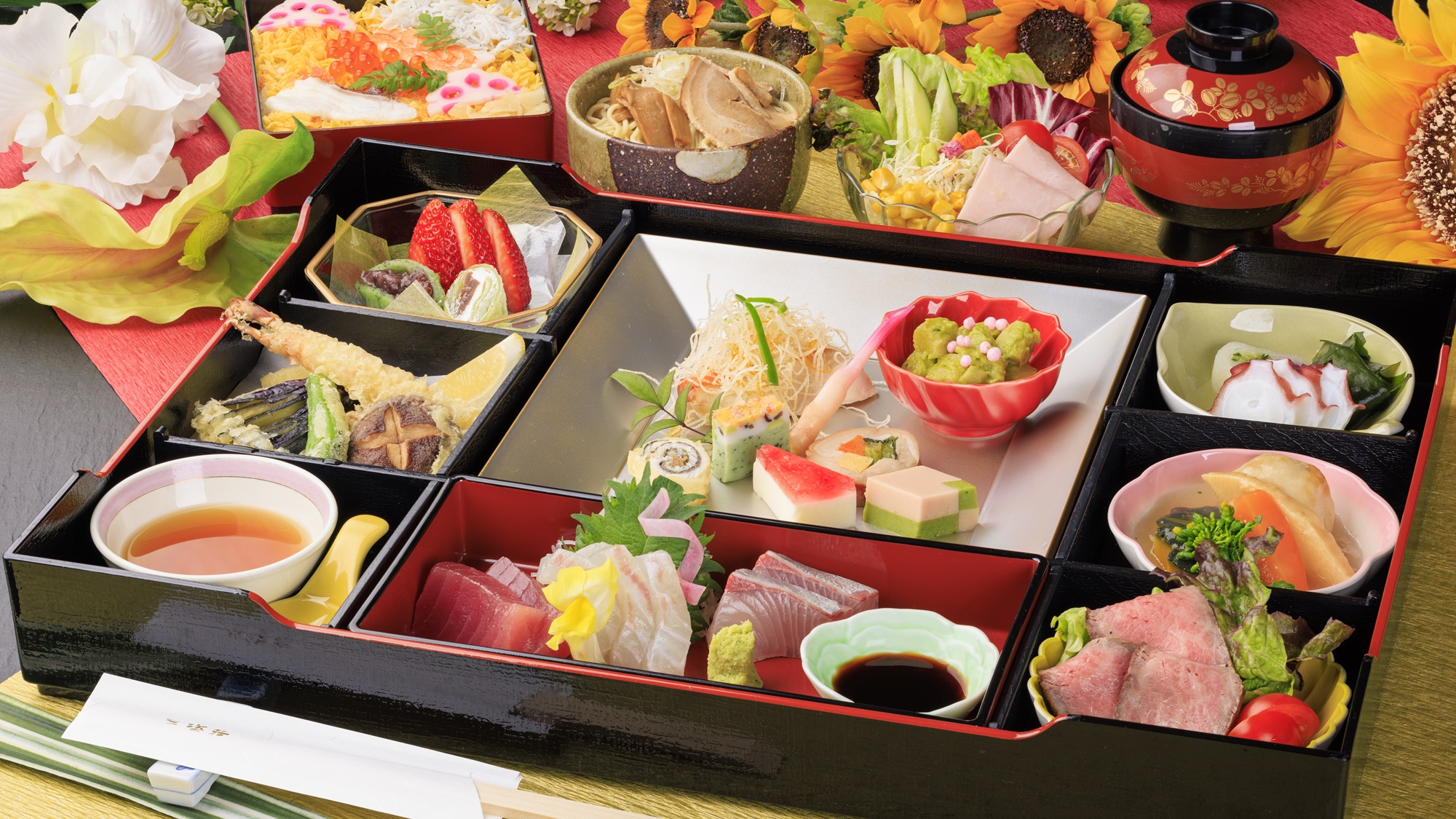 *【しらら膳】近海マグロなど和歌山の食材が詰まった松花堂をレストランにてご準備。