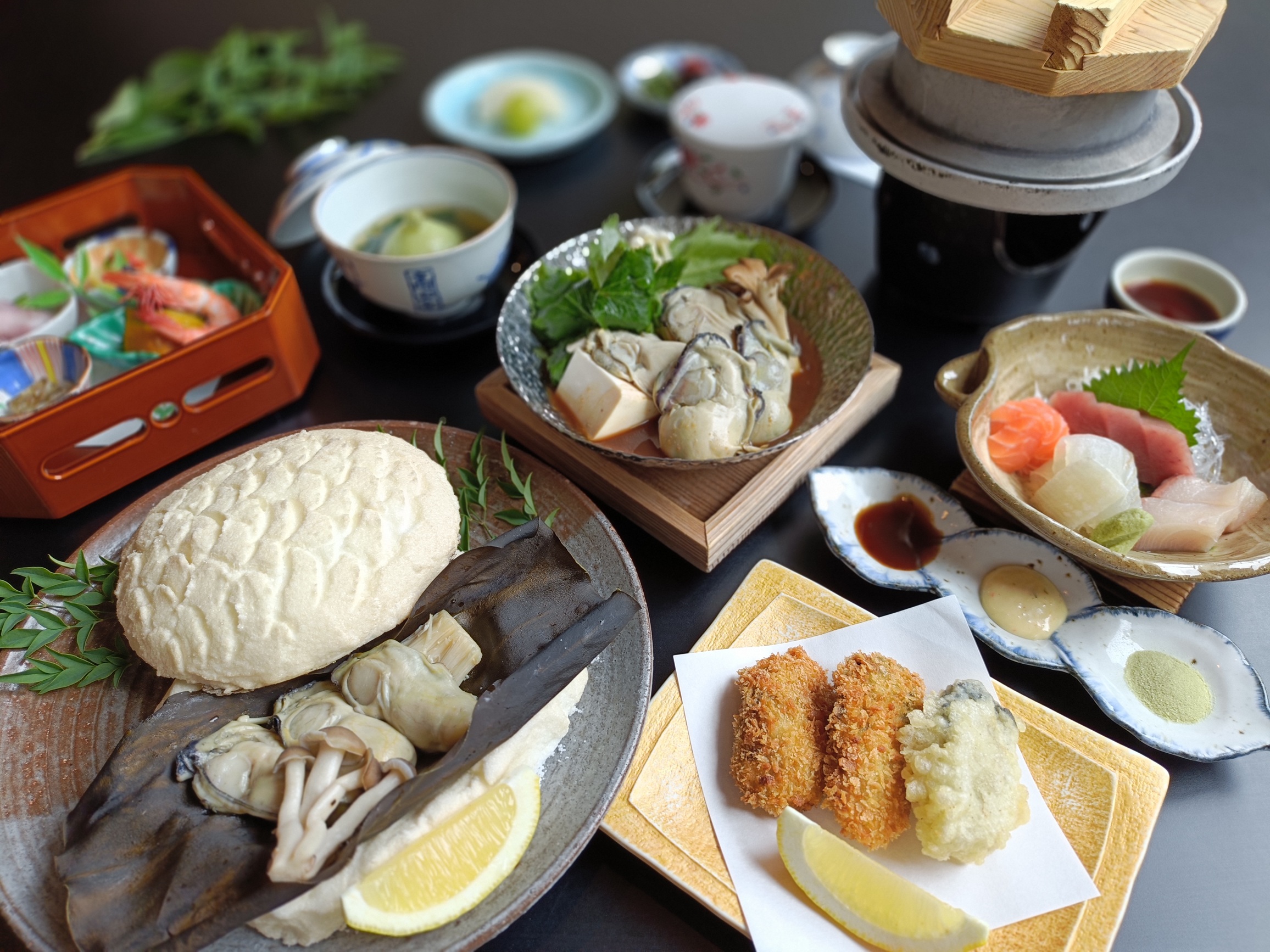 瀬戸内海産の牡蠣を使った海鮮会席