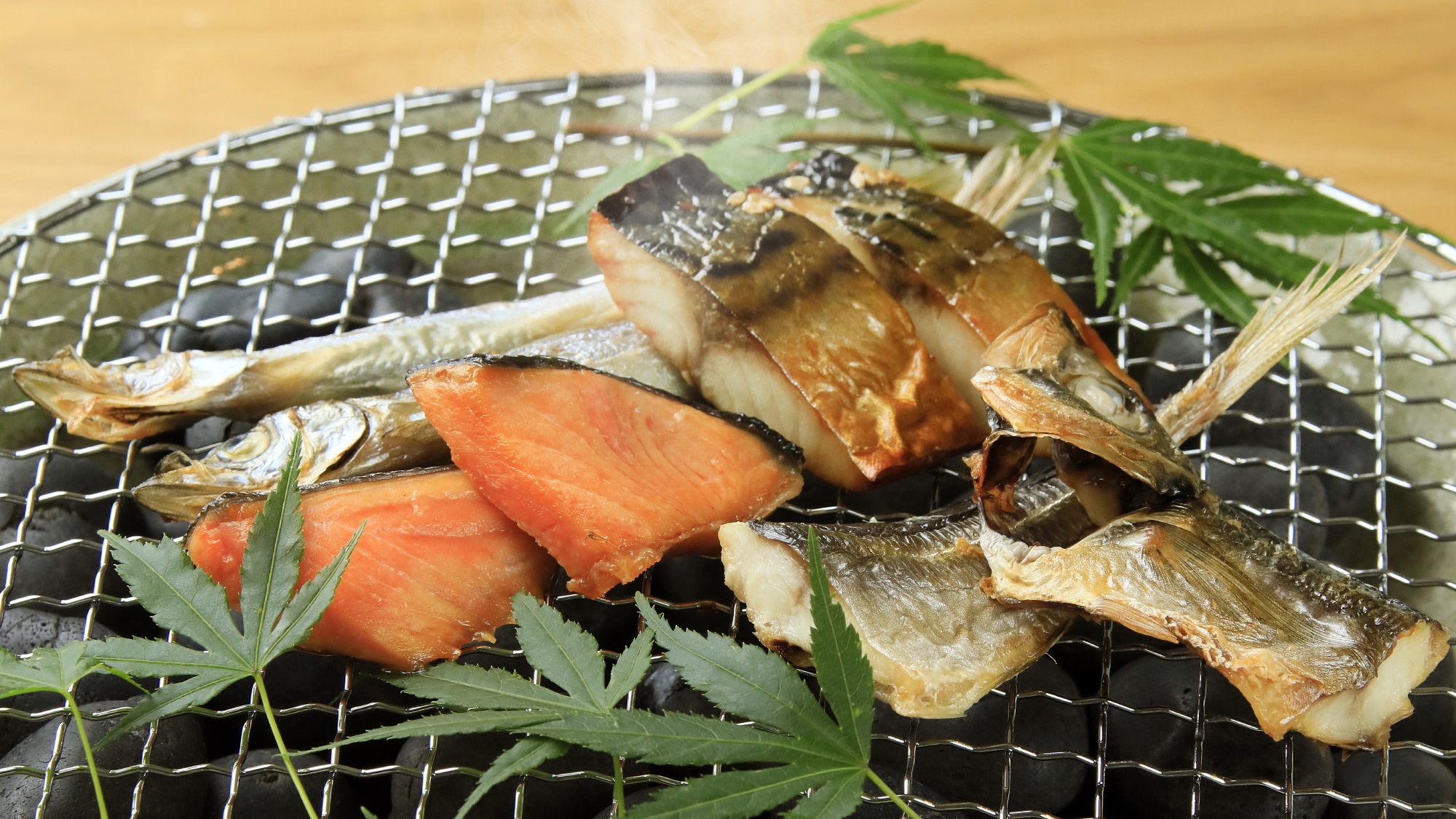 ご朝食◆炭火の香りとともに（一例）