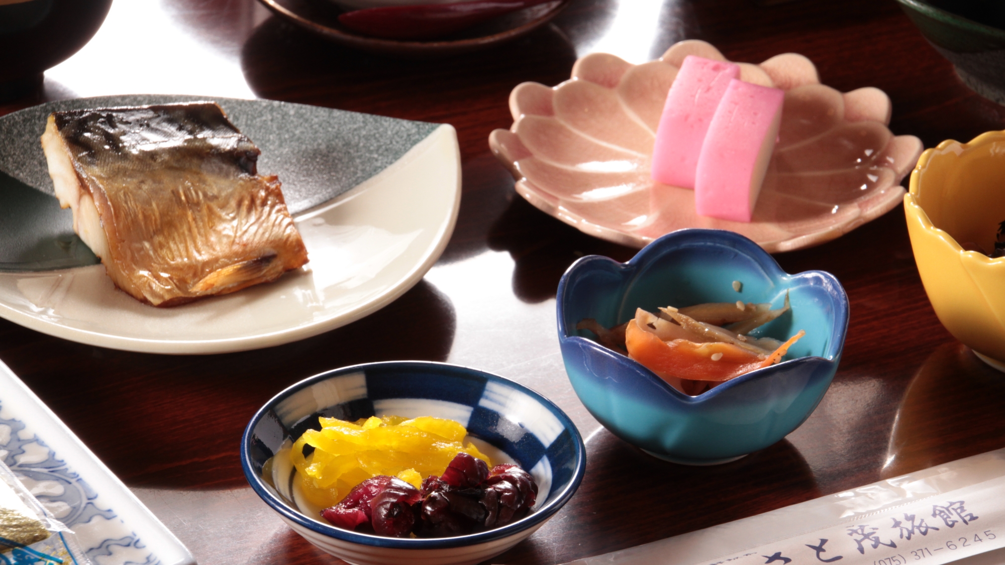 【朝食一例】京都らしい和朝食が並びます