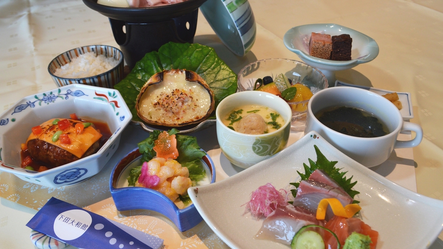 多々戸浜・夏・海水浴・ビーチは目の前徒歩１分！部屋・食事場所おまかせプラン　屋外プールもあります★