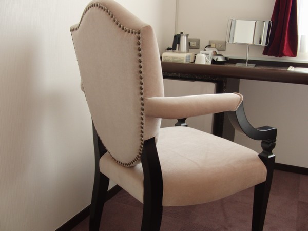 Ladies single room d