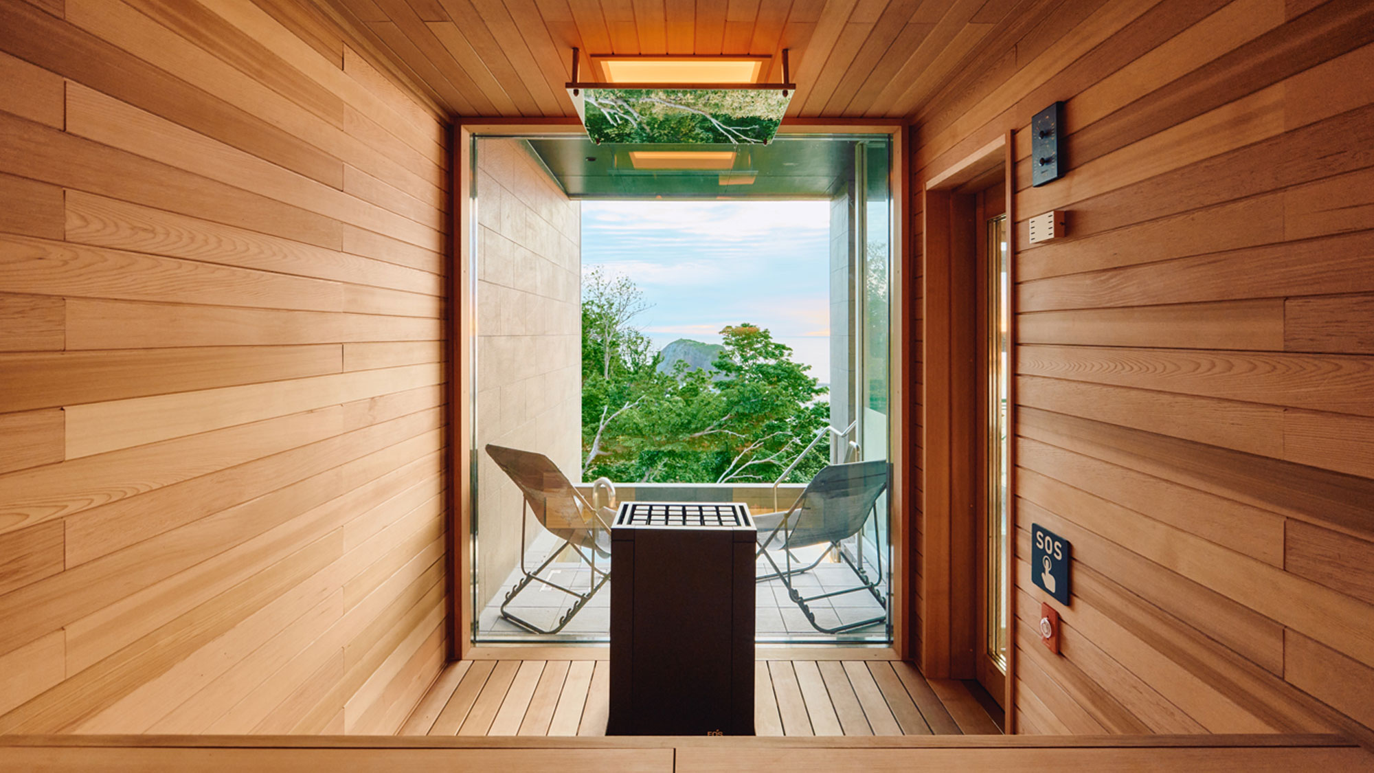 夕陽のあたる家　サウナ
