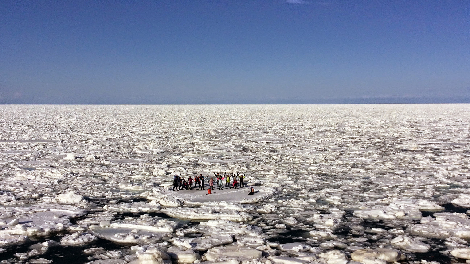 オホーツク海　流氷一例