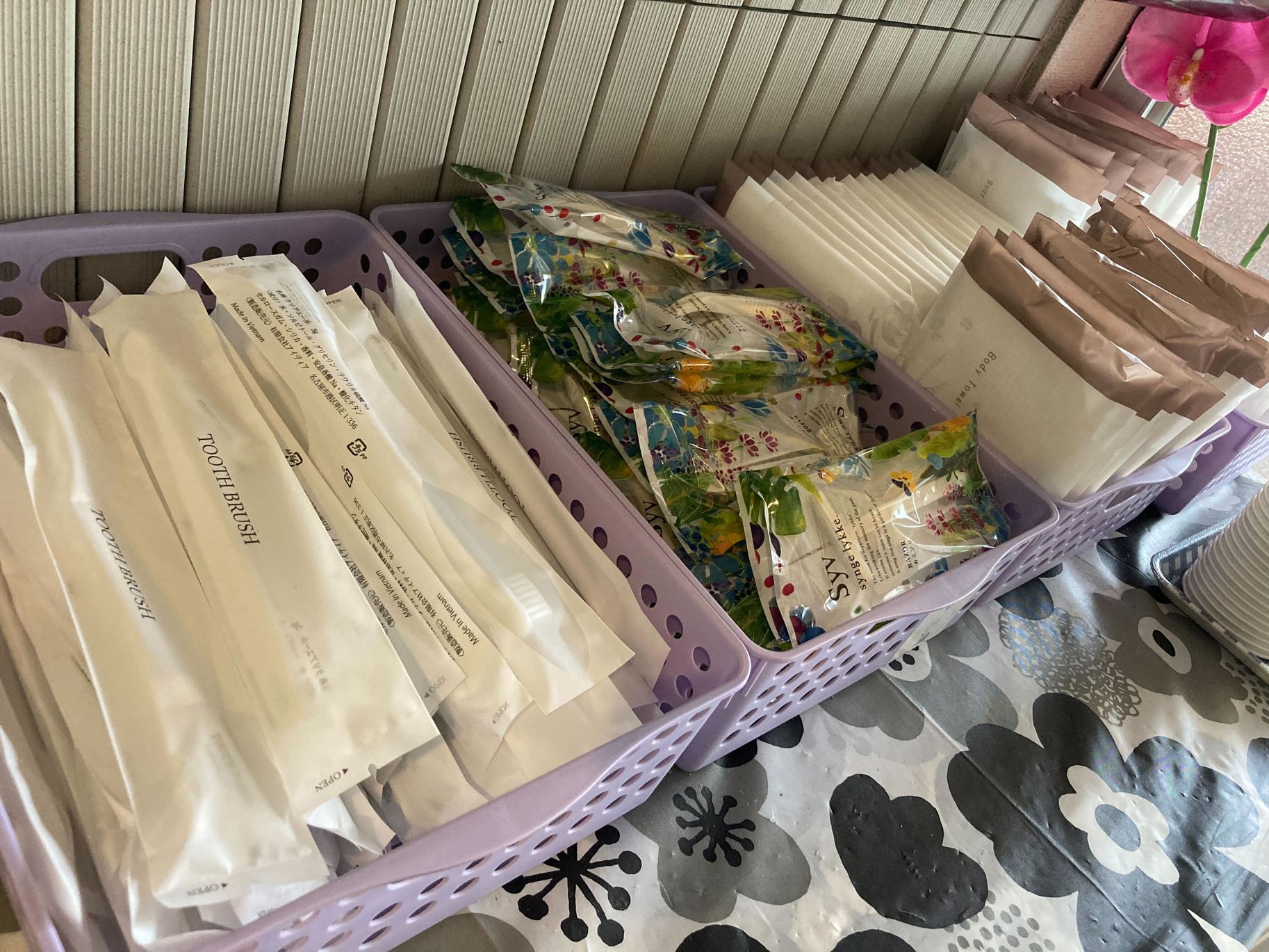 【ポイント最大10％還元】＜素泊り＞ウェルカムドリンク付♪チェックイン23時迄♪ 駐車場有