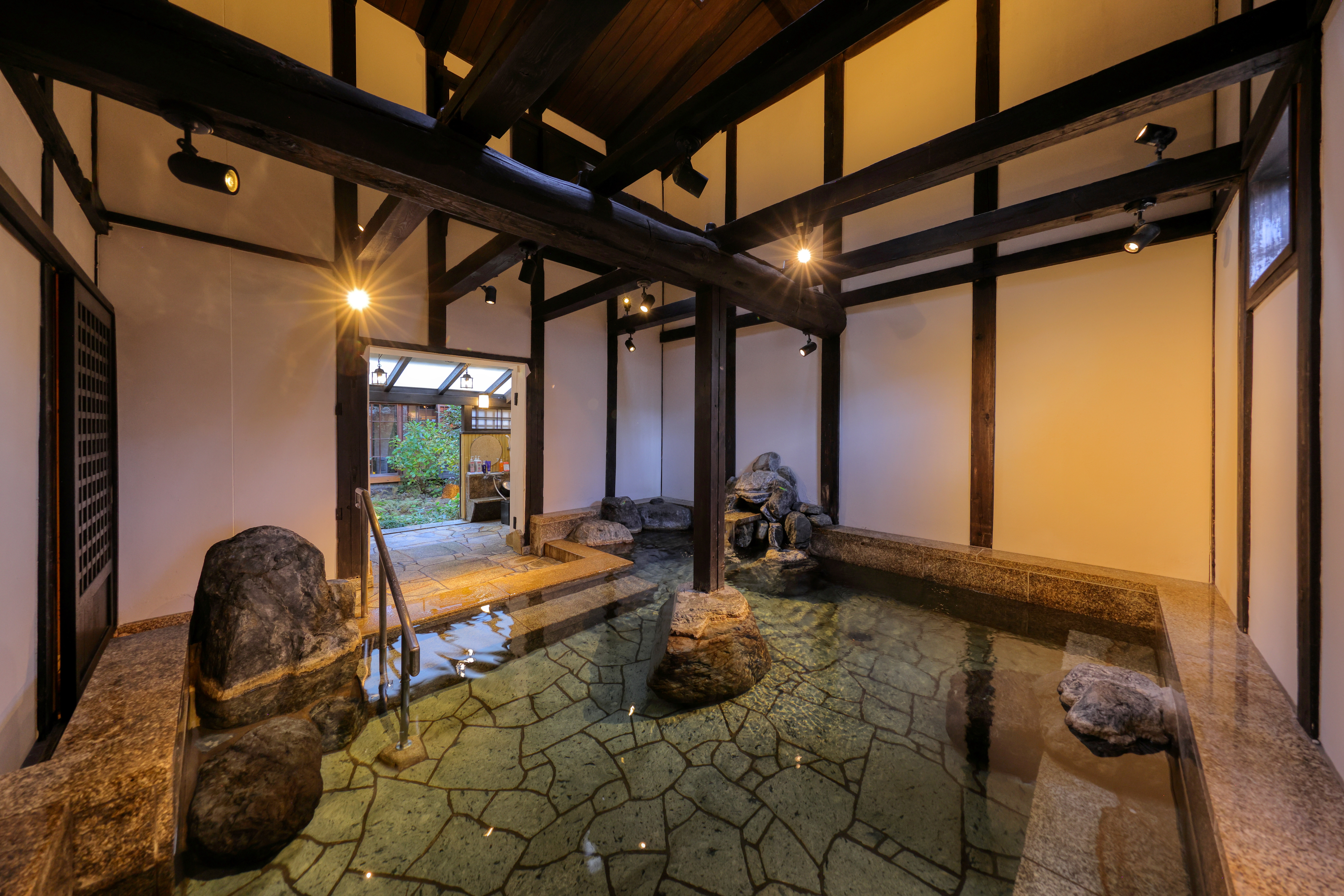 本陣平野屋 光風館(旧:本陣平野屋 別館)(スパ・温泉・プール)