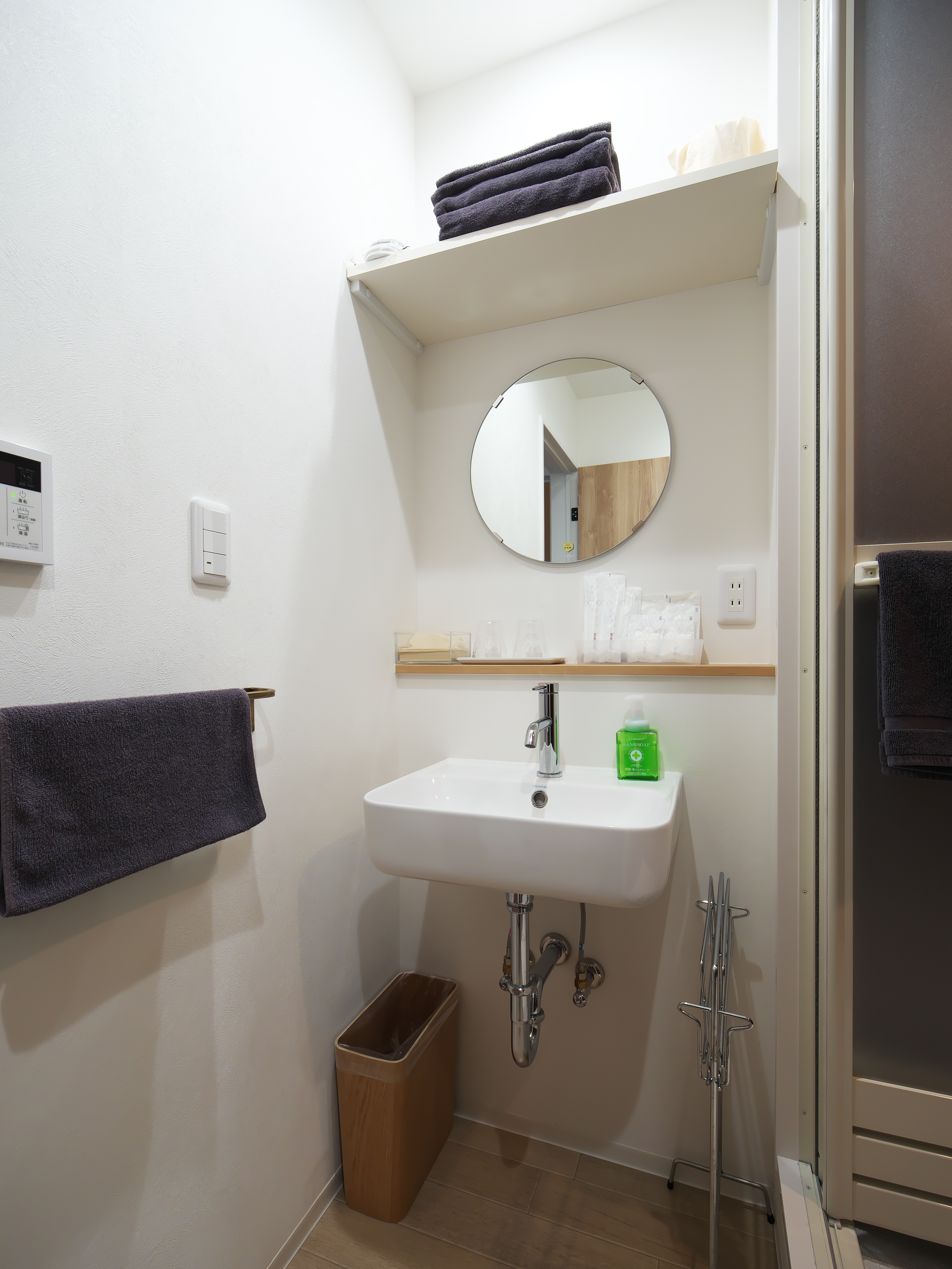 客室内の洗面