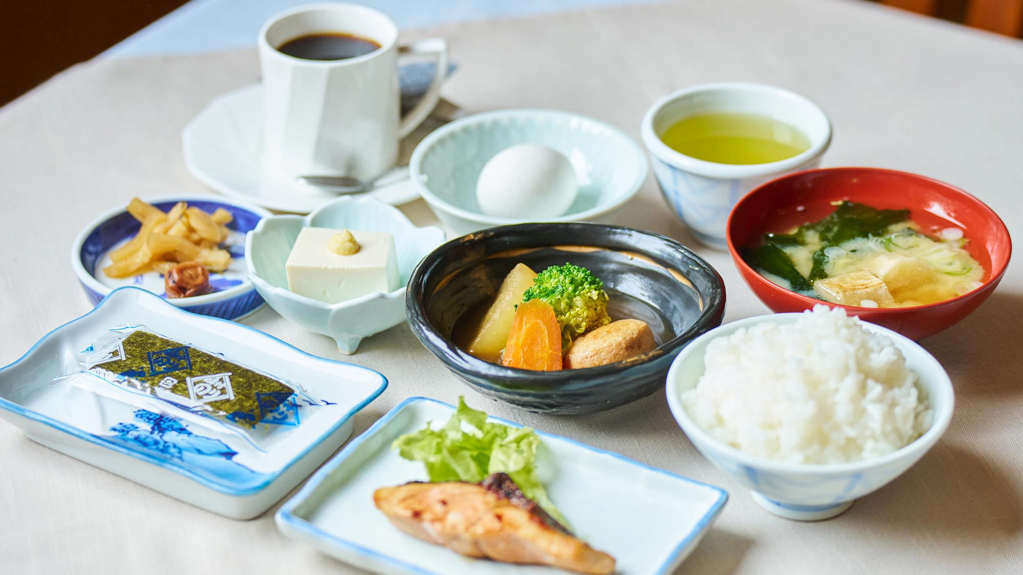 ・【朝食一例】バランスの良い朝食で気持ちのよい一日を