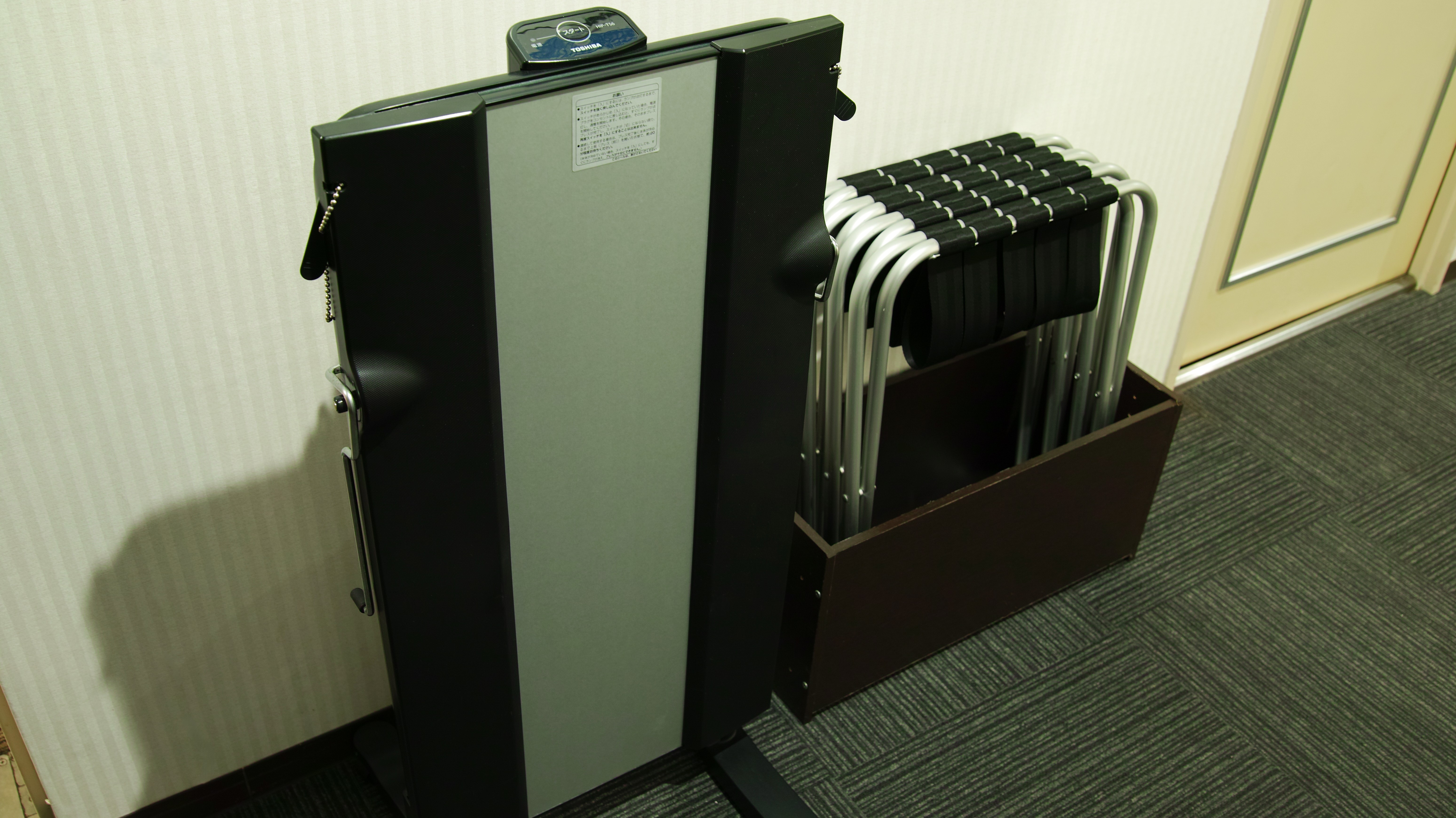 ズボンプレッサー・バゲッジラック