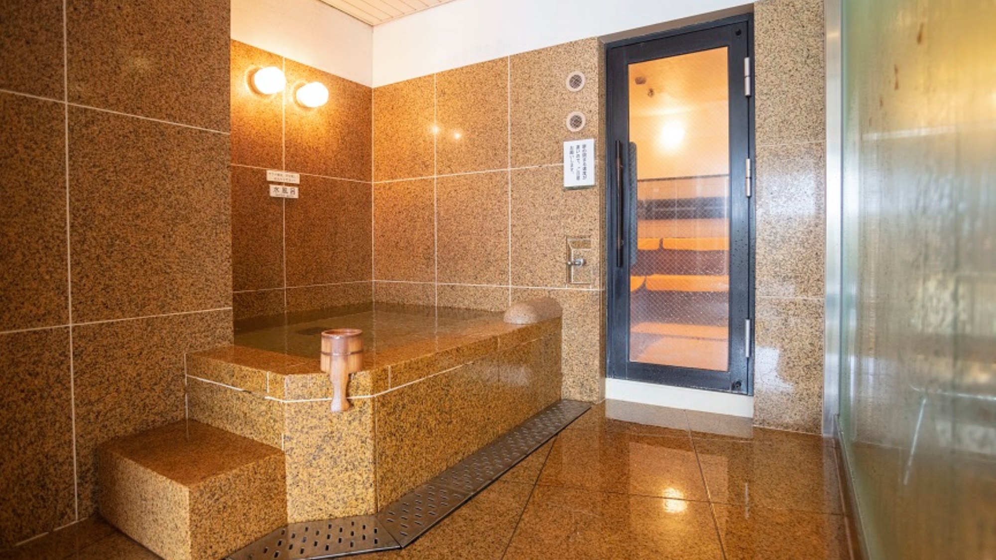 【洋室タイプ指定】 朝食付きビジネスプラン【駐車場無料】