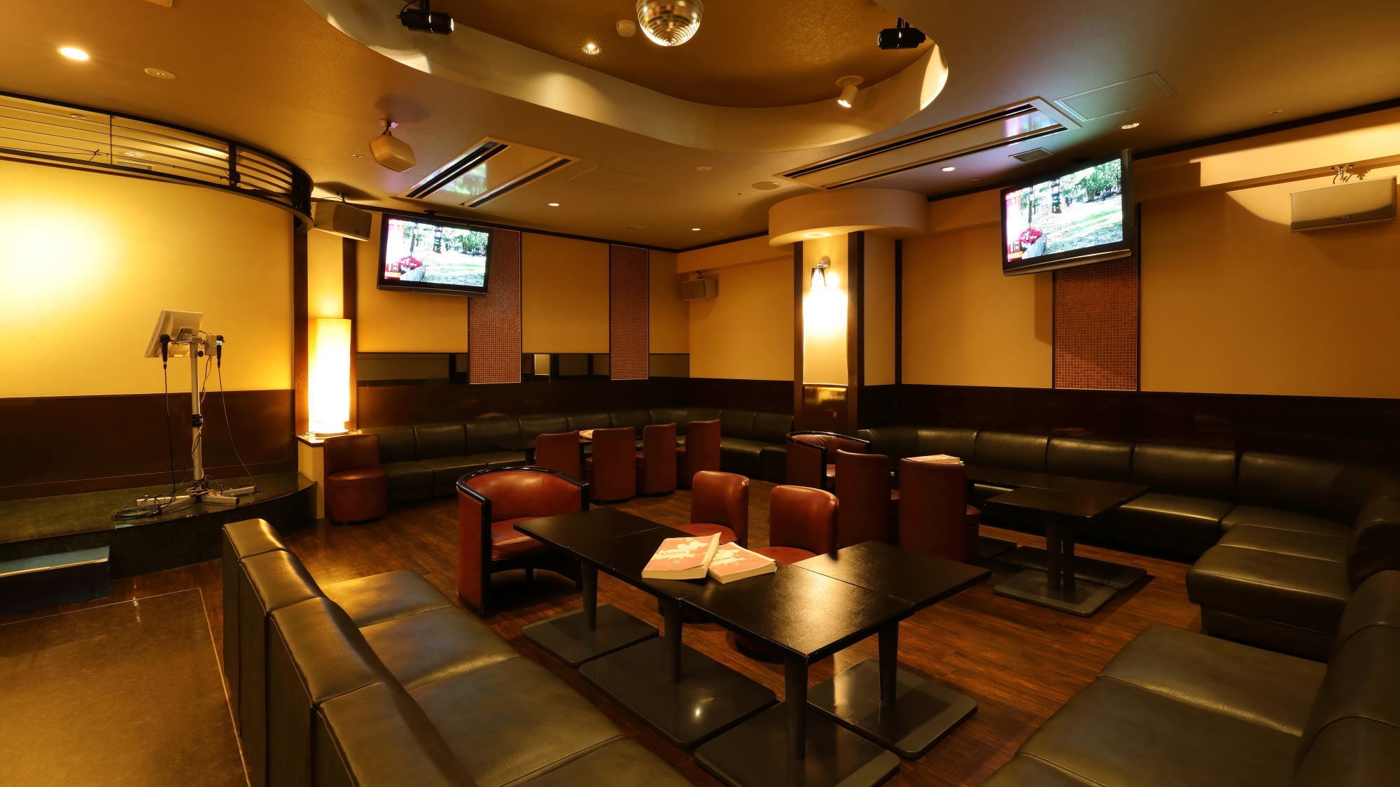 【プチ同級会プラン】3人集まったら出発！個室夕食・１ドリンク付・ラーメン券・アウト12時！特典多数♪