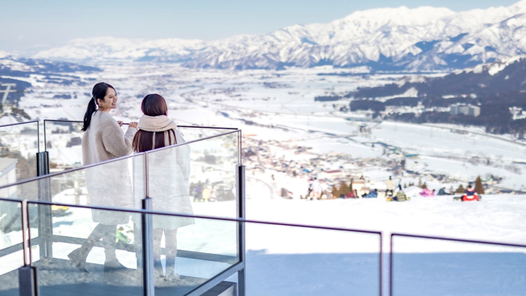 【石打丸山スキー場◇1日リフト券付き！】温泉＆スキー・スノボを満喫♪ご夕食は和風会席料理。