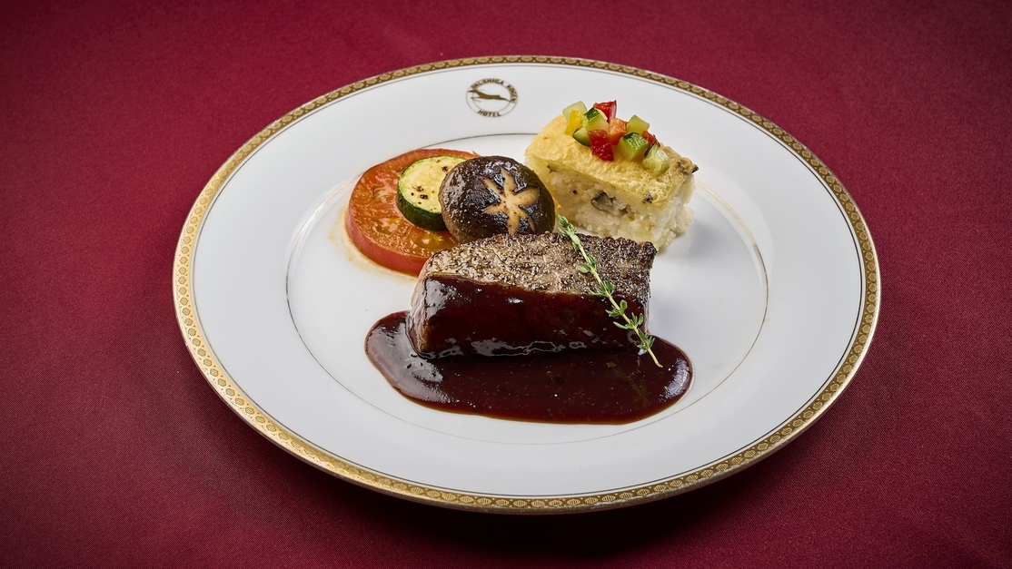 夏の奥志賀高原STAY　フレンチディナー＜夕朝食付き＞