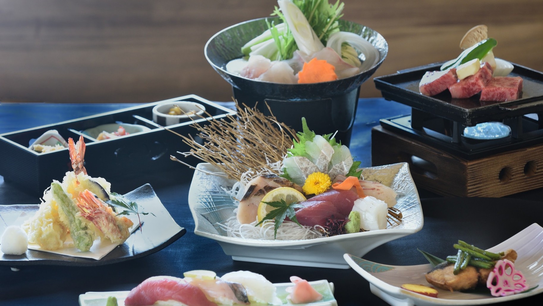 【日帰り◆ご夕食◆】【料理長厳選】◆熊野牛×足赤海老◆紀州贅沢会席『クエ小鍋付き』