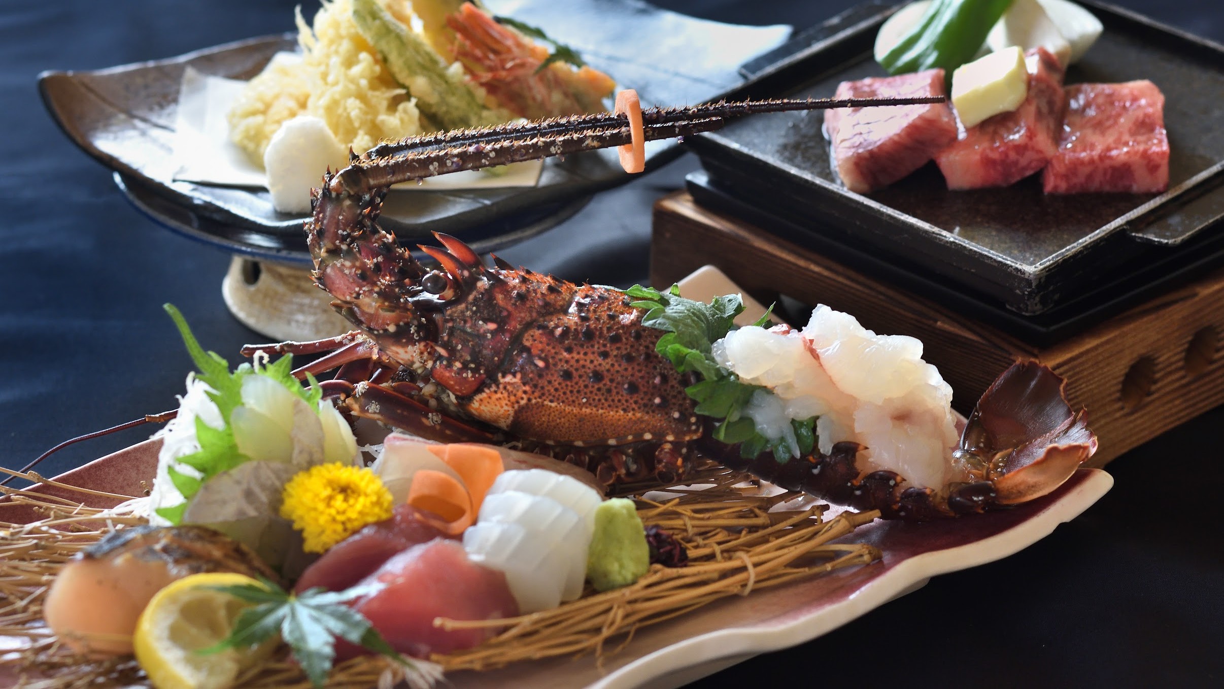 【豪華絢爛】◆伊勢海老×熊野牛×足赤海老◆紀州三大極み会席
