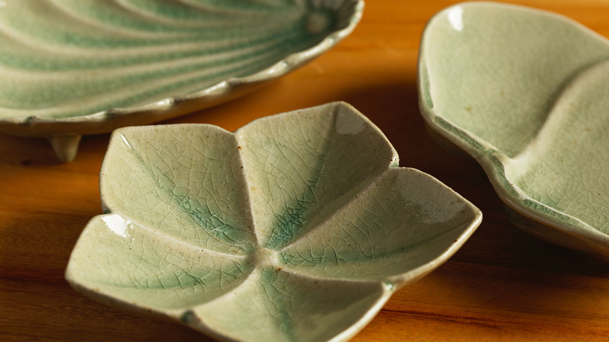 【ほそ川】料理だけでなく器一つ一つにもこだわり、特別な時間にふさわしい贅沢な食体験をご提供します。