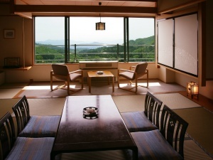 Japanese-style room (summer)
